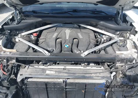 2019 BMW X7 xDrive50I z USA, uszkodzony, nr VIN 5UXCX4C57KLS36538